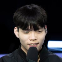 아카 (@dk_siwoo1124) 's Twitter Profile