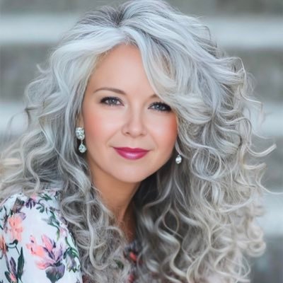 Kimberl54132770's profile picture. 