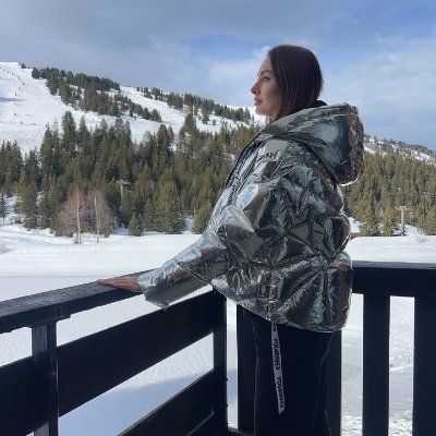 LiyaClark198's profile picture. I am a girl who loves peace and freedom, freedom of speech, and I like to make new friends. In my free time, I like skiing, golf, hiking, beaches, food, reading