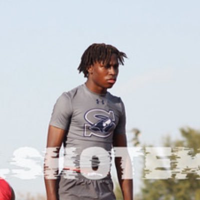 SamoriSandersTF's profile picture. 🏃🏾‍♂️ | C/O 2026 | @XcShoemaker | HEIGHT: 6’1” | WEIGHT 160LBS | 3.0 GPA | HJ 6’6 | 400M 52.64 | 800M 2:05 | SHOEMAKER HIGH SCHOOL | NCAA # 2507668155