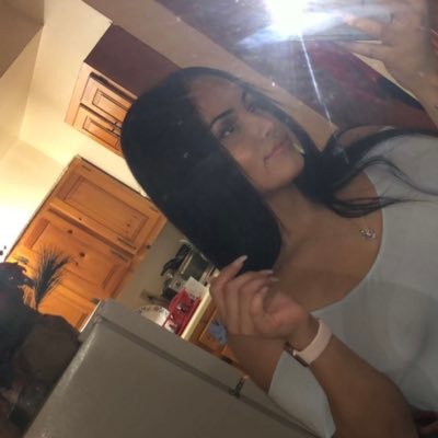 xdannalee's profile picture. 🌞 🍃 🍀 🦋 ✨ ♋️