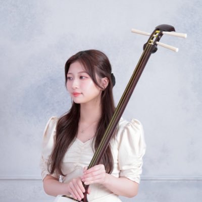 aoi_kineya's profile picture. 【三味線演奏家】東京藝術大学卒 | 杵勝会 | お問い合わせはDMまで✉️