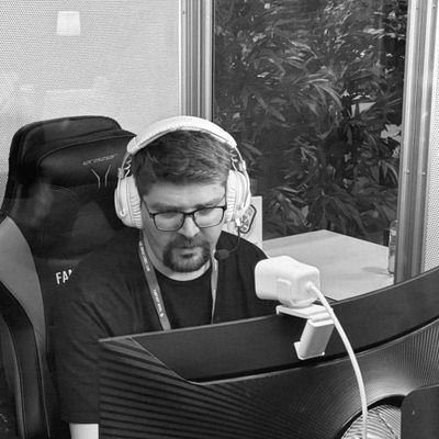 Schweizer Streamer und Gründer der Swiss Mountain Giants. Entdecke auch meine anderen Kanäle für mehr Content.