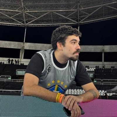 Jornalista/ Ex-Record TV / Atualmente no @lancenet