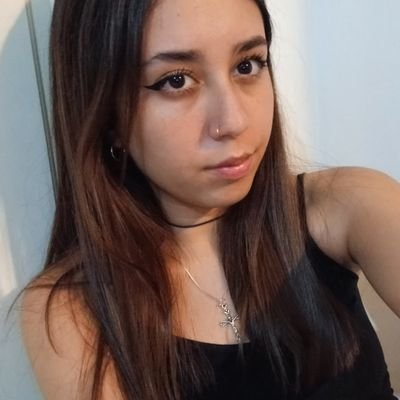 ig: @abrilmontenegroo