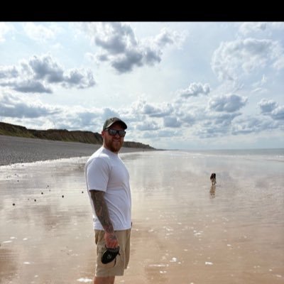 mrfergs1985's profile picture. Toon supporter for 33 years living in Norfolk.  🏳️🏴🏳️🏴
🤠 country fan , 🐶 spaniel walker, 🧭 explorer