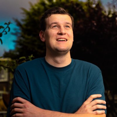 Freekverelzen_'s profile picture. Rijnmond | Omroep West | Den Haag FM