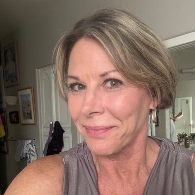 Mom, loyal friend, lover of DEMOCRACY, truth, fair/kind/ness, humor, and dogs