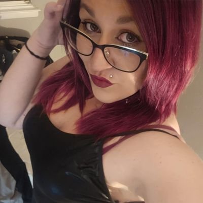 PSO ☎️ on niteflirt I'm outgoing and open minded love to get kinky the dirtier the better
https://t.co/G1OzIbKbyL
$mmarcel215
