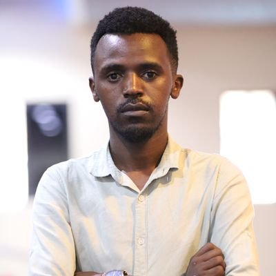 Photographer | Computer lover | Graphic Designer | AV | Pianist and Drummer