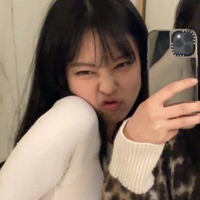 2006 𓂃 ࣪˖ 🏳️🌈 ⊂ 𝓮xo-l ⅋ 𝓯ire𝓵igh𝓽 ⊃ ⚡︎ #pe-spain! Diseñadora novata y pro-player del Minecraft.