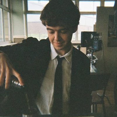 forrivaille's profile picture. big account with over 10 followers