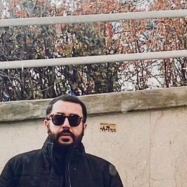 yshirvanian's profile picture. كوتاه، از زبان پدرِ محی‌الدّين