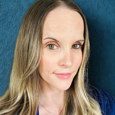 📧wrenegadecoaching@gmail.com Over 40 ugc creator based in Canada 🇨🇦Mom of 2 kids 2 dogs & 1 cat. Cert. PT, nutritionist & Life Coach. Portfolio 👇