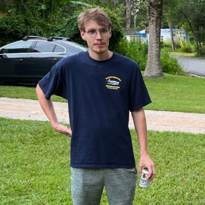 zKenjamin's profile picture. 