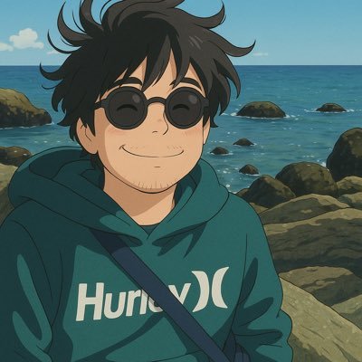 mariomenjr's profile picture. Curiosity-driven human. Computer scientist. Immigrant.