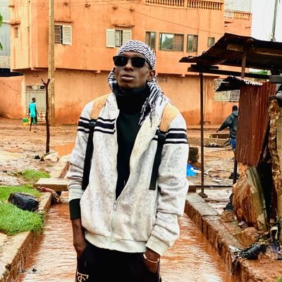 ddf62653's profile picture. tout pour l'argent