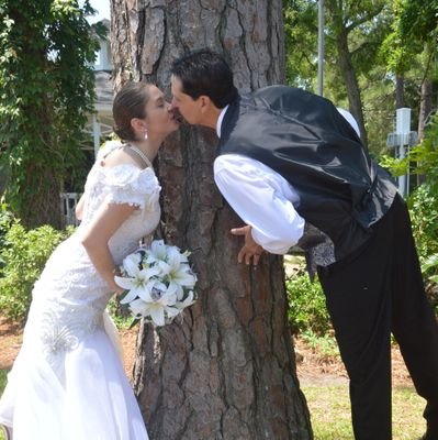 ElyShelton76446's profile picture. 
