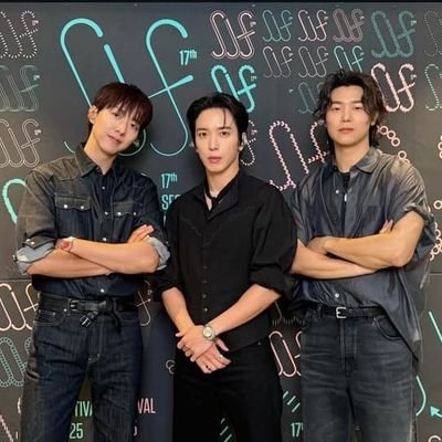 K-band & K-pop life
💛FT Island 💙CNBLUE 💛INFINITE 💎Super Junior 💛BIGBANG 🌹The Rose