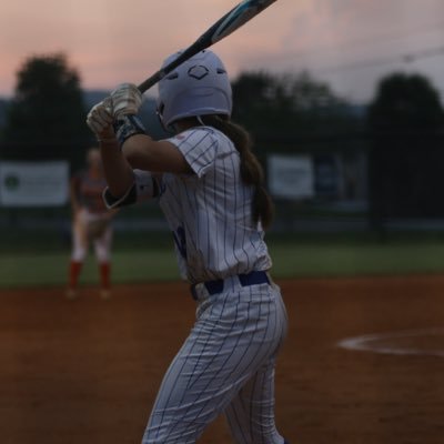 RVHS Varsity Softball #18 TN illusions 26/27 Davis 18u #17 RHT third base and pitcher/LHB email: Fiona.gailJoyce18@gmail.com