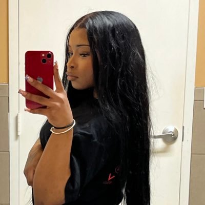 thedrekajaay's profile picture. this sh*t is not real.