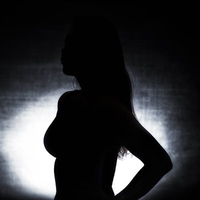 ヴァンパイア株式会社の牛脂だよ!元教員で何の知識もないけど、イラスト制作会社の営業として成長するまで見守ってね\(//∇//)\
