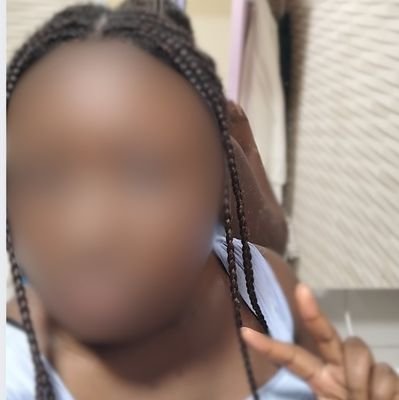 n20h07's profile picture. La nuit comme repère, le sommeil comme ennemi