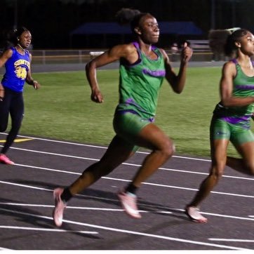 Lakewood high school C/O 26-track and field- Email: janayhashaw01@gmail.com Phone: 540-704-2370 GPA:3.5
