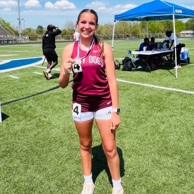 New Waverly HS c/o 2028 | Varsity XC and Varsity Track | 1 mile, 2 mile | 5”2 | 110 lbs | 936-283-1746 | paysli.armstrong@yahoo.com