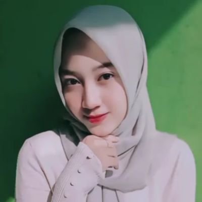 Lintang Putri Anandya Profile