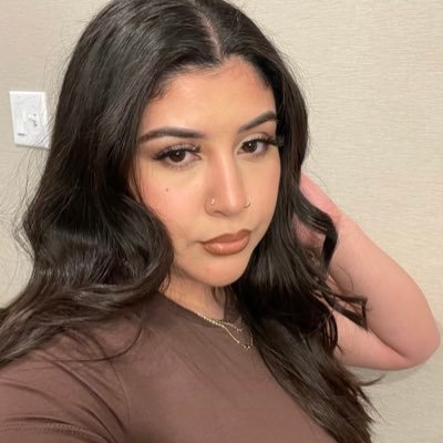 _desteezy's profile picture. 🤎🧸