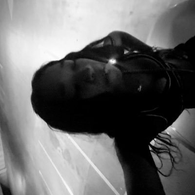 staydownzmoney's profile picture. 