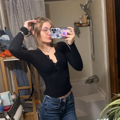26 ♡ NO VC/MEETS ♡ dumb slut central ♡ $50 unblock fee $LexiRaynes ♡