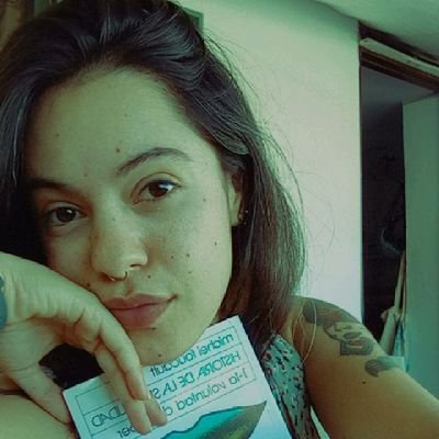 Socióloga en (de)formación.
Mitad cabra, mitad pez.
Me gusta contemplar: https://t.co/fGpPXsu5qV