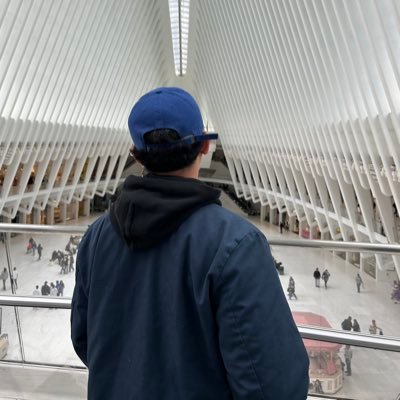 vnthony978's profile picture. 