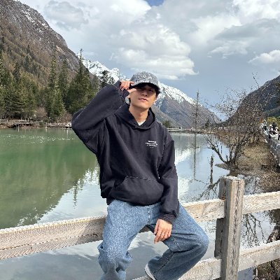🎯探索一切AI落地场景
🚀共绩算力 co-founder & CPO
🍷Taste is Everything