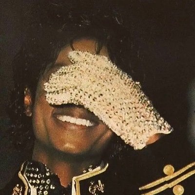 AYOOLogan28's profile picture. 