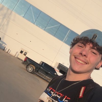 sethdamack's profile picture. Former Cybertruck Production now Model Y @ Tesla HQ. 21 (Realist)