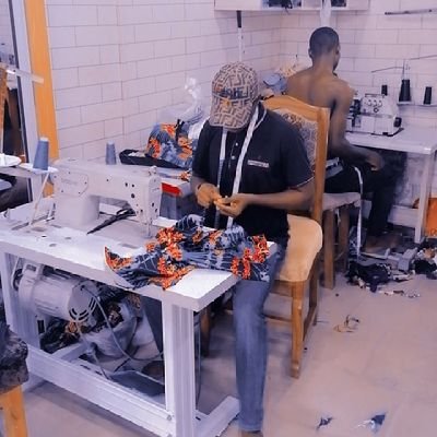 everkingdan's profile picture. Fashion designer 🧵🪡✂️🛍️. Wardrobe manager, stylist, works at penyo designers.