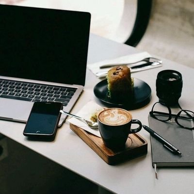 Software Engineer and Mathematician| web developer| learning python on @Cisco and @DataCamp| learning Back-End in progress| student at @codeToInspire