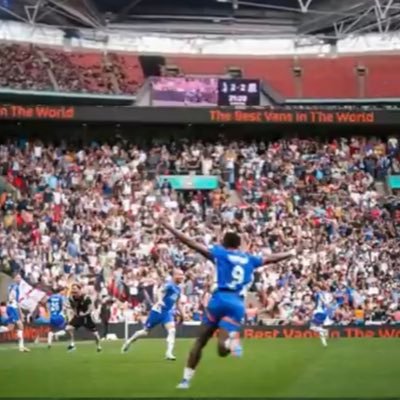 Jmjm803's profile picture. Latics fan since 1987. ST RRE 🦉💙