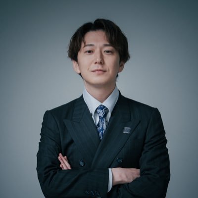 山口県出身/吉本興業/大阪NSC32期生/音楽/アニメ/服/ボートレース/競輪/お酒/シーシャ/パチンコ/FX/ポケカ/初代つづき王