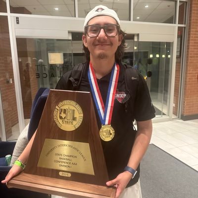 LHS 2025 | 🏴☠️PLP🏴☠️ | Freelance Photographer | London HS Sports Media | #txhsfbmediamafia |