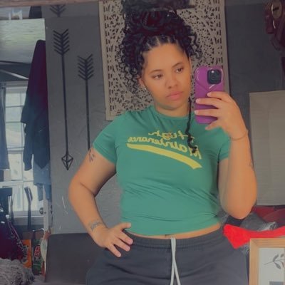 mommy to a princess🤍Kai’oni Laielle.. IG: bbexquisite__ .. SC:Lightskinbabby .. 🐾🦋
