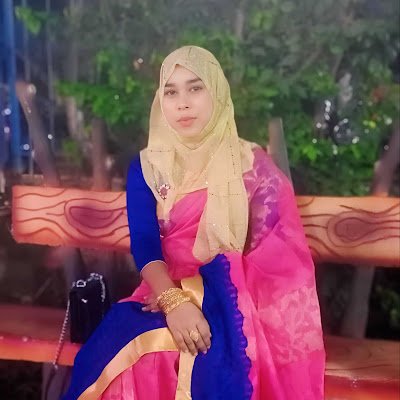 Taslimaakt26663's profile picture. 