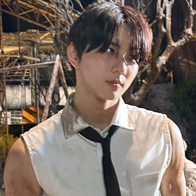 mosquiwon's profile picture. my life without en- is a misery