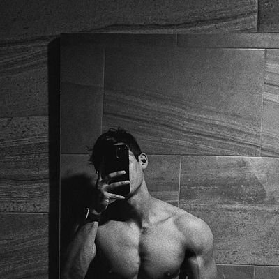 AkaiTbhyobk's profile picture. You are mine baby girl
Daddy dom _ 27 years old 5'11 height