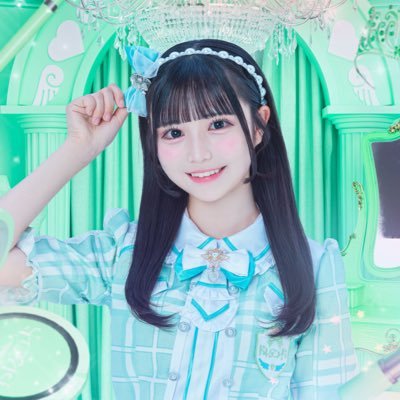 ドレスコード @dreco_info 20070326 18歳 緑色担当🍀チェキ,なんでも🏷️#れにゃにむちゅ 12/17 📍Zepp Shinjuku 1周年ライブ♡