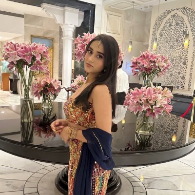 SakshiPate83's profile picture. 