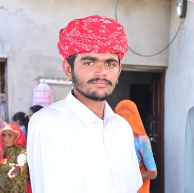 rameshhoodaji's profile picture. “यश वैभव की चाह नहीं, परवाह नहीं जीवन रहे ना रहे।। इच्छा है तो यह है कि जग में स्वेच्छाचार दमन ना रहे।।”
🇮🇳📖🚜👨‍🏫👨‍💼
राजस्थान की मरुधरा का निवासी